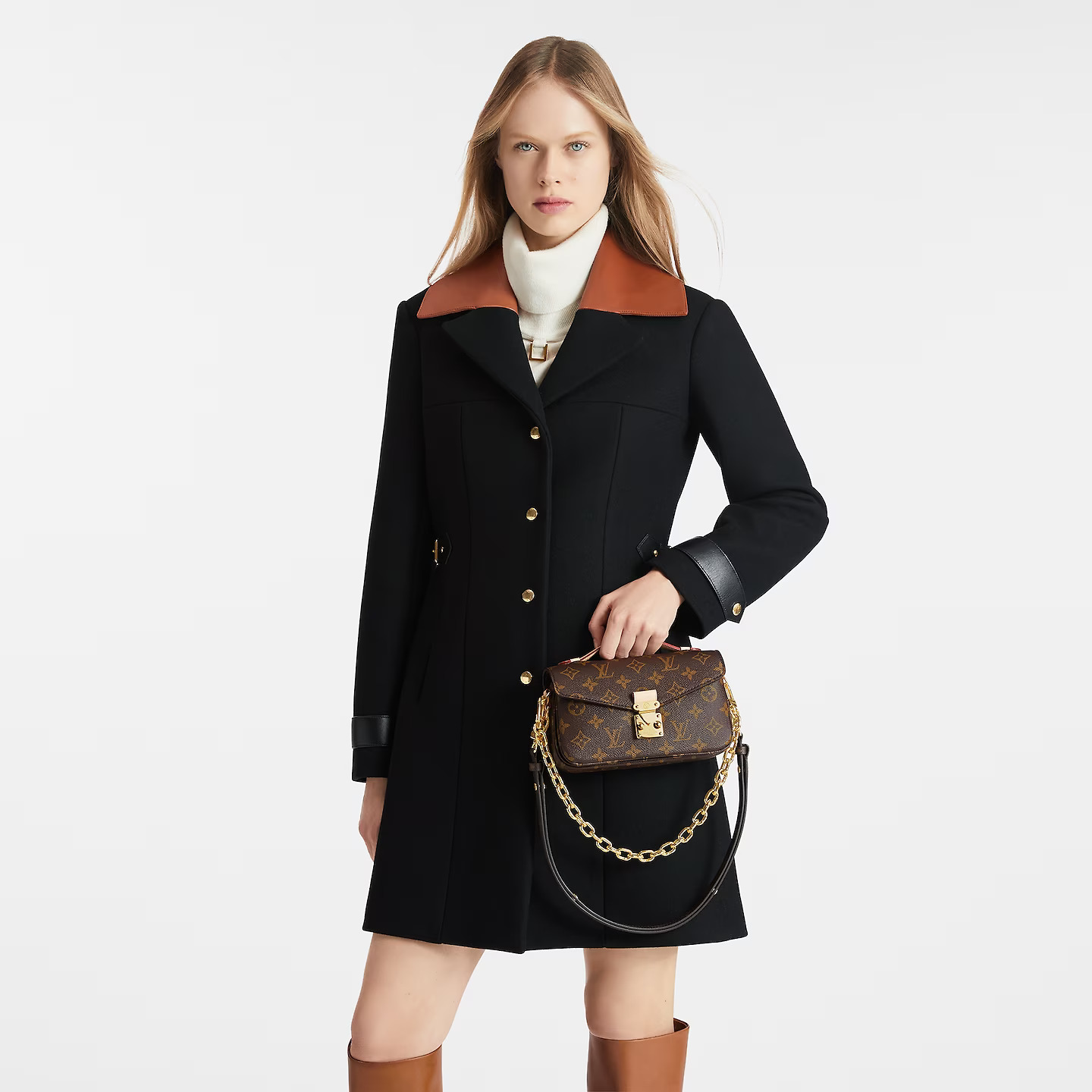 Outlet Louis Vuitton M46279 Pochette Métis East West On Sale