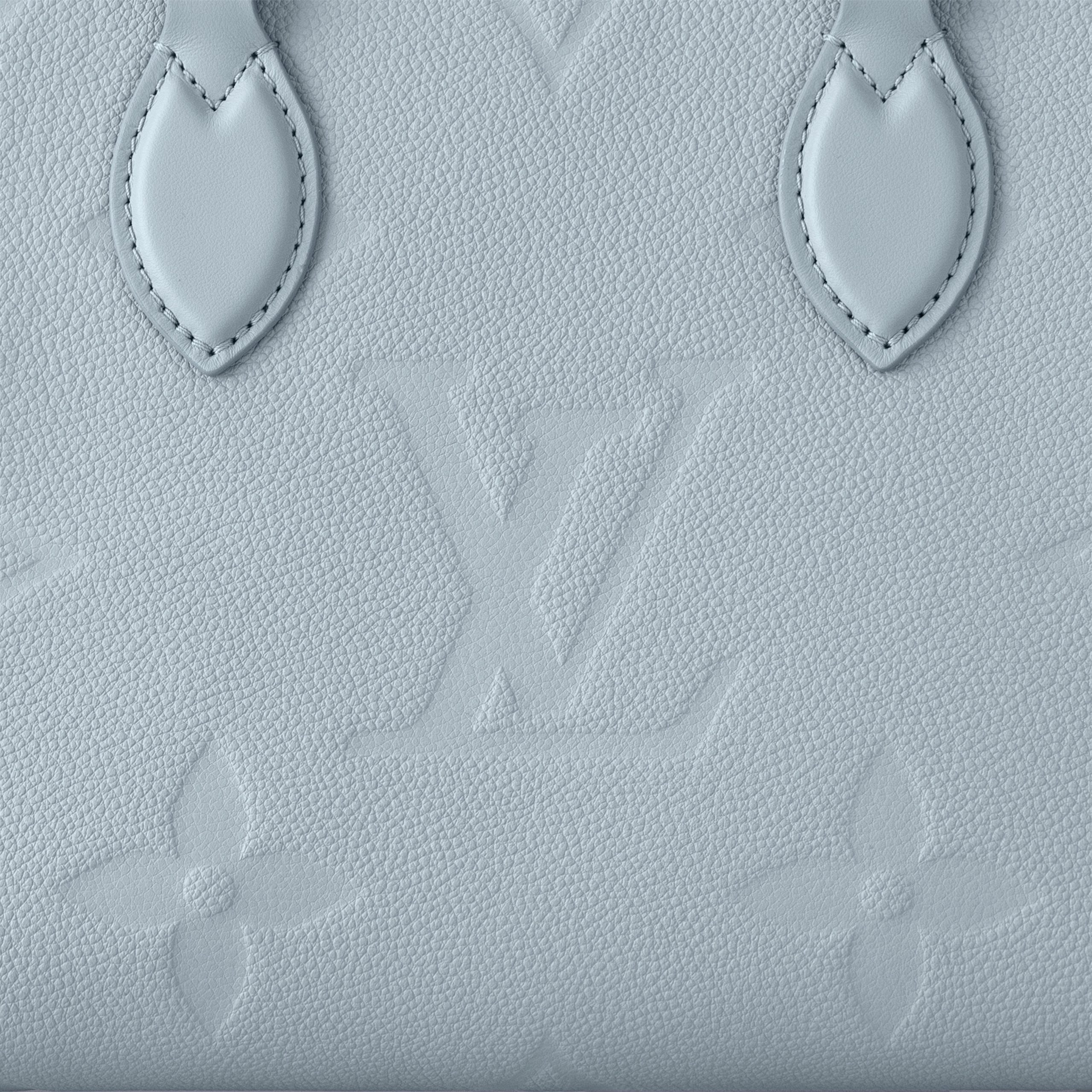 【ルイヴィトン・Louis Vuitton 】OnTheGo PM M46840 NIB Louis Vuitton OnTheGo PM Blue Hour M46840💯% Authentic