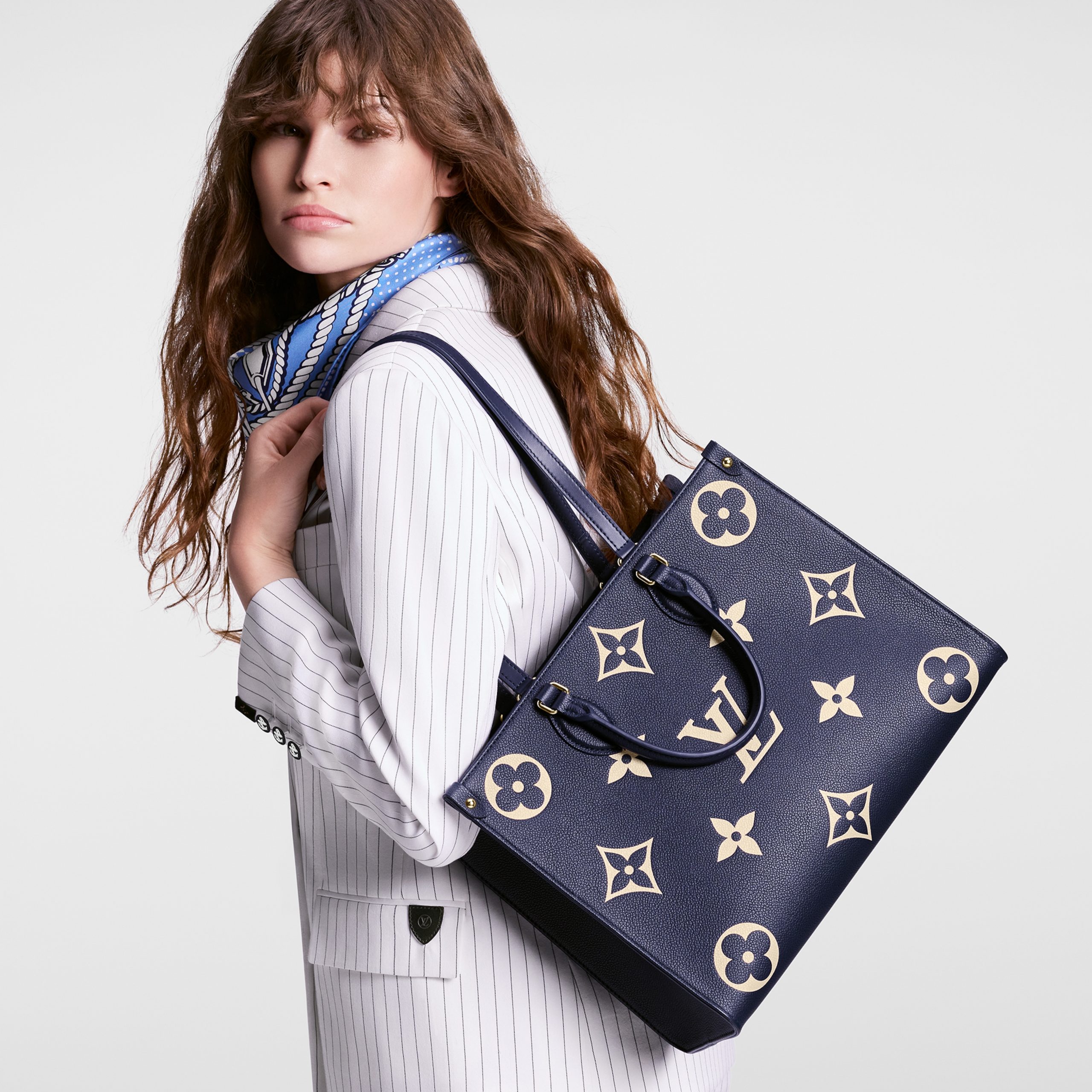 【ルイヴィトン・Louis Vuitton 】OnTheGo MM M47084 Outlet Louis Vuitton M47084 OnTheGo MM Navy Blue/Cream On